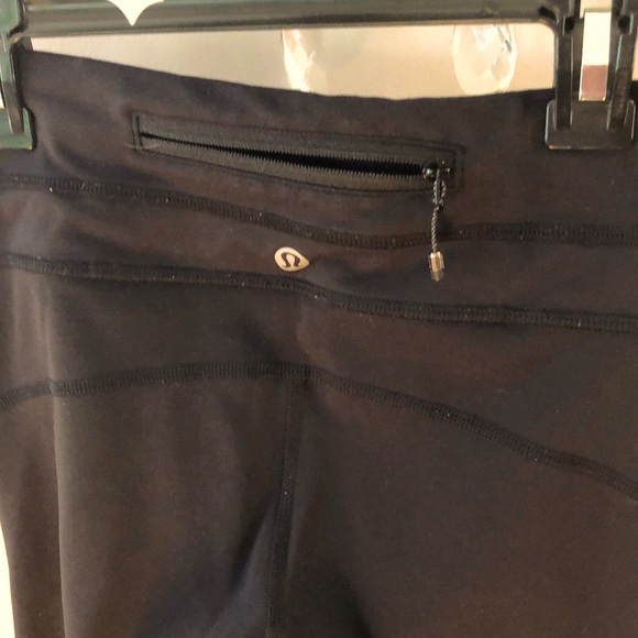 Lululemon leggings - Picture 5 of 9